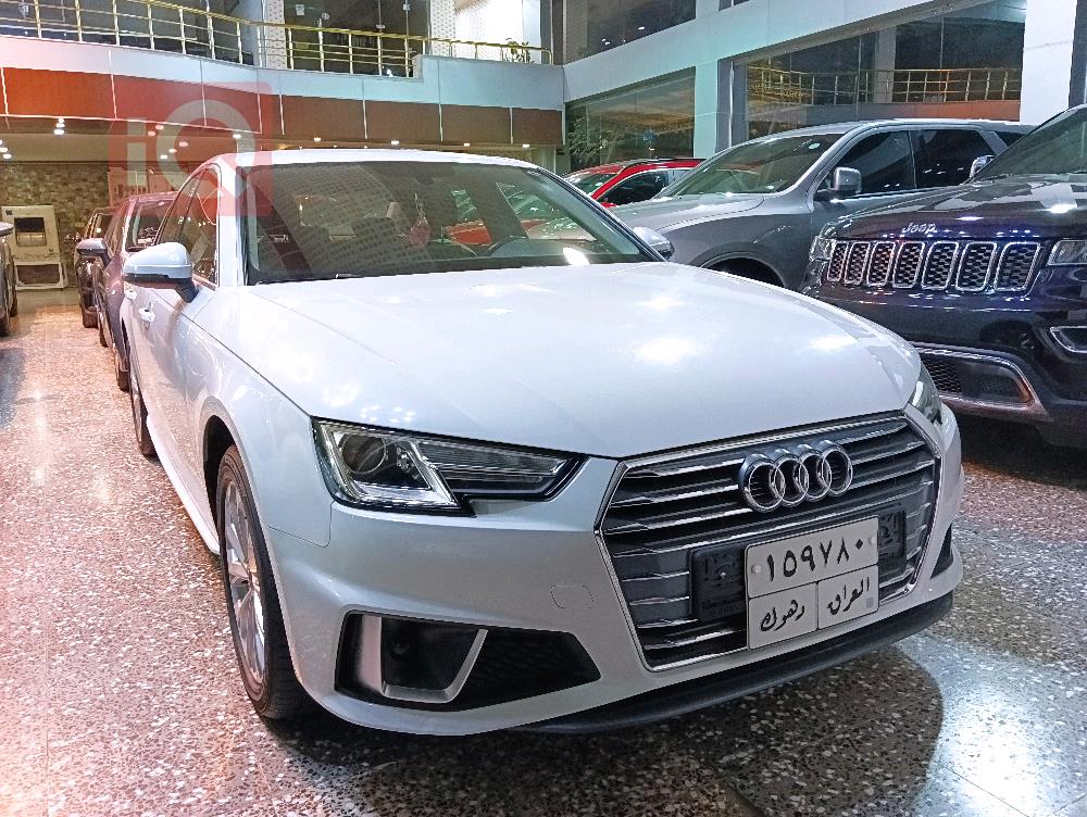 اودي A4